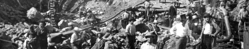 La historia de la fiebre del oro en Estados Unidos Mining on the American River near Sacramento circa 1852