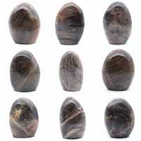 Piedra lunar negra natural