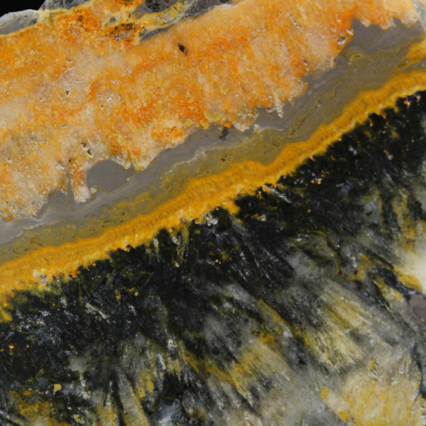 Placa decorativa de abejorro de jaspe - 130 g