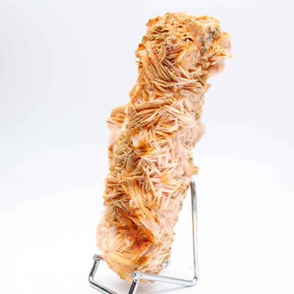 Barita naranja marroquí en cristalización natural