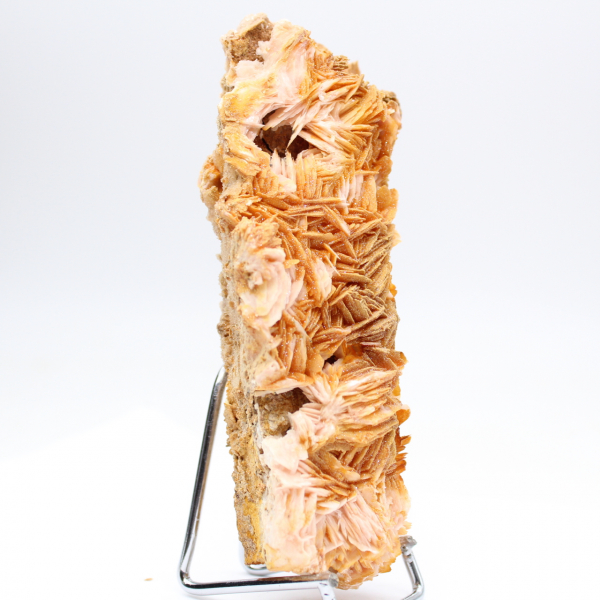 Barita naranja marroquí en cristalización natural