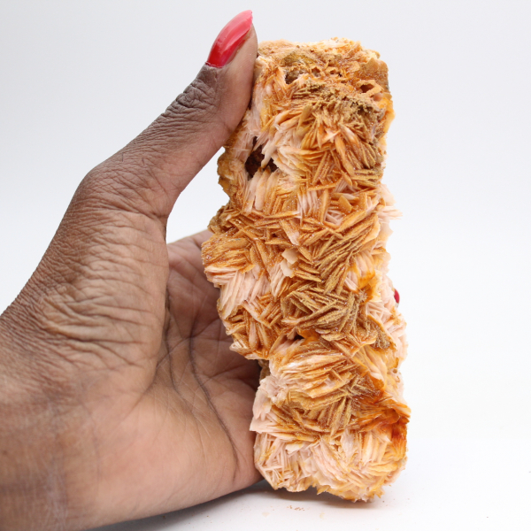 Barita naranja marroquí en cristalización natural