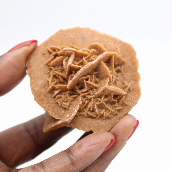 Rosa del desierto marroquí: yeso natural y estético