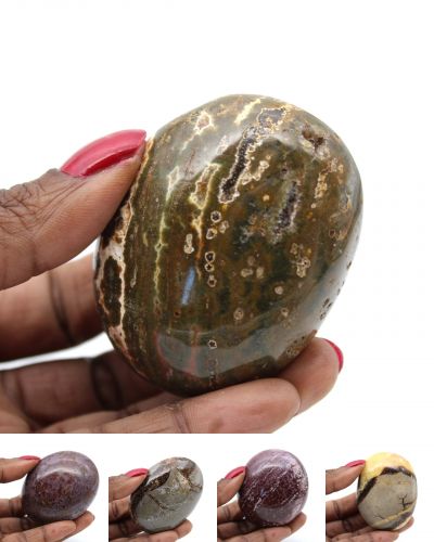 Varios guijarros minerales Madagascar collection octubre 2023
