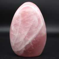 Piedra de cuarzo rosa pulida