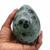 Huevo mineral de jaspe de kambamba