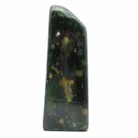 Jade nefrita natural pulido