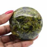 Galet en piedra de ópalo verde