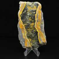 Rebanada gruesa de jaspe abejorro pulido