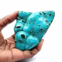 Piedra decorativa de crisocola pulida