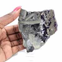 Rebanada de piedra de fluorita pirita pulida