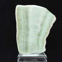 Rebanada auténtica y pulida de piedra de aragonita verde