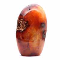 Cornalina de Madagascar pulida: ejemplar decorativo y científico (piedra natural)
