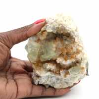 Fluorita en bruto de Marruecos: Gran cristal verde sobre roca huésped