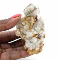 Mineral de fluorita en bruto: pequeña muestra de Marruecos Mineral de fluorita en bruto: pequeña muestra de Marruecos