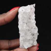 Cristales de cuarzo goethita marroquí, drusa pequeña de 120 g