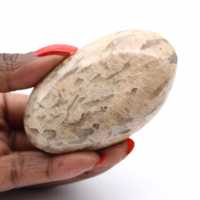 Guijarro natural de feldespato malgache – Colección de minerales Guijarro natural de feldespato malgache – Colección de minerales
