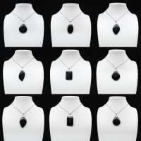 Colgante de turmalina negra Colgante de turmalina negra