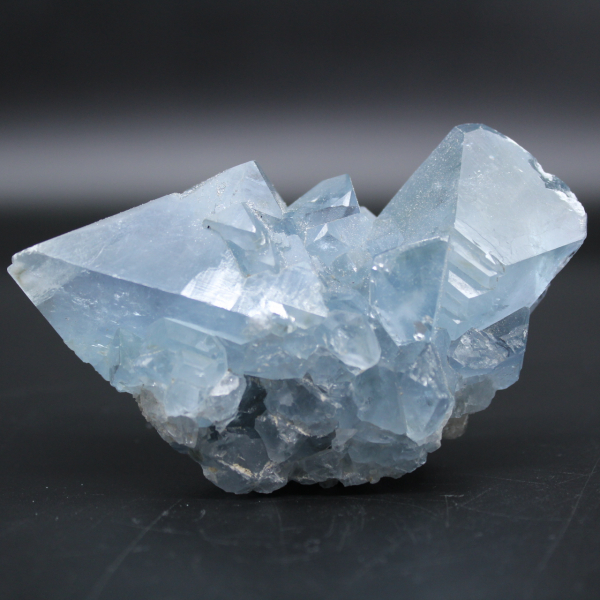 Piedra cristalizada celestita