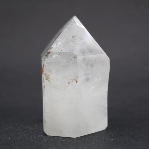 Prisma de cristal de cuarzo con inclusión de clorita