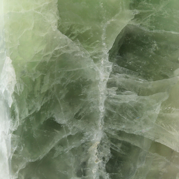 Heptaedro de fluorita verde