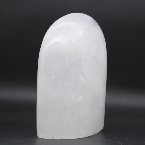 Piedra de cristal de roca pulida