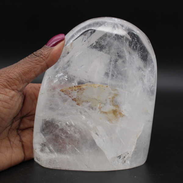 Forma libre de cristal de roca pulido