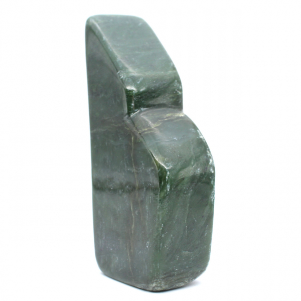 Piedra de jade nefrita pulida