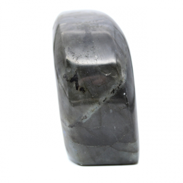 Piedra de labradorita pulida de forma libre