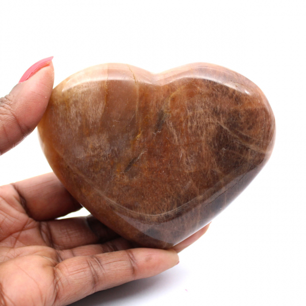 Corazón de piedra lunar