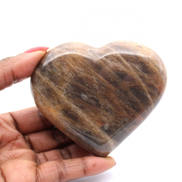 Corazón de piedra lunar negra