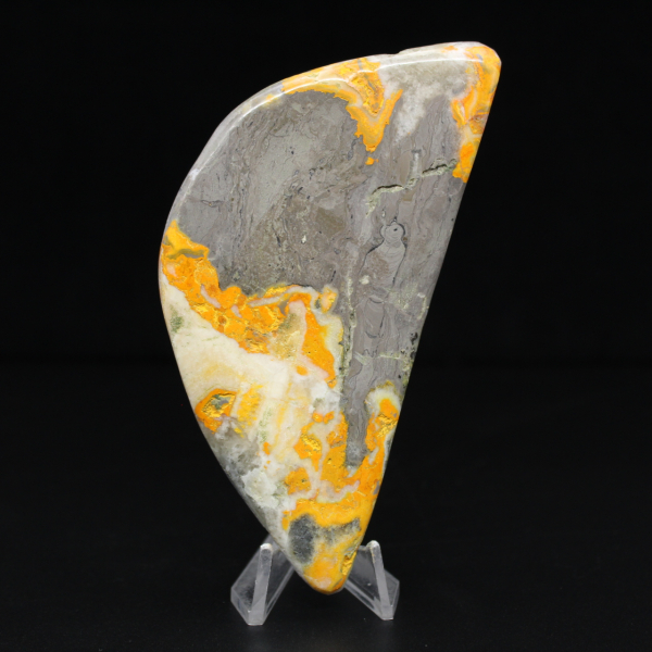 Pequeña colección de abejorros de jaspe pulidos