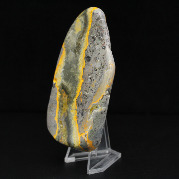 Adorno natural de abejorro de jaspe de piedra lisa