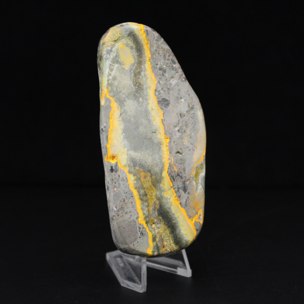 Adorno natural de abejorro de jaspe de piedra lisa