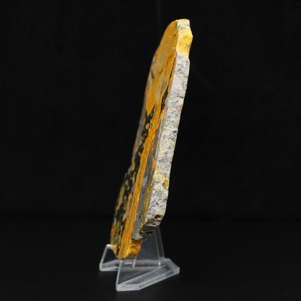 Jaspe abejorro de Indonesia: placa de yeso sulfuroso