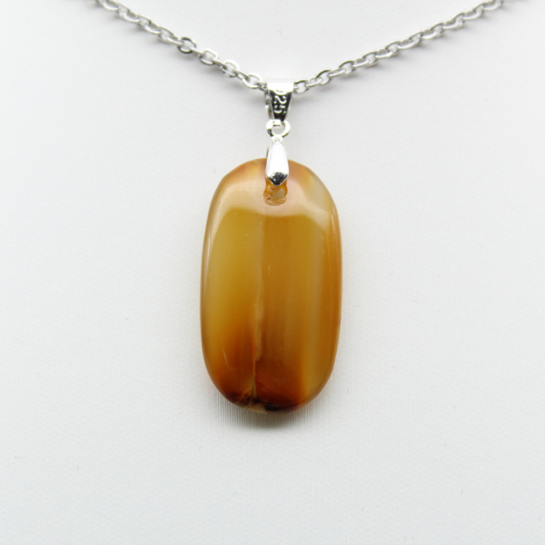 Colgante de cornalina