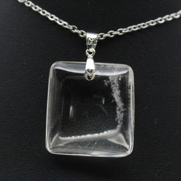 Colgante de cristal de roca