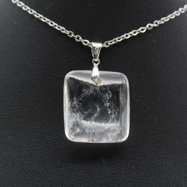Colgante de piedra de cuarzo
