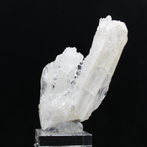 Cristal de cuarzo descolorido