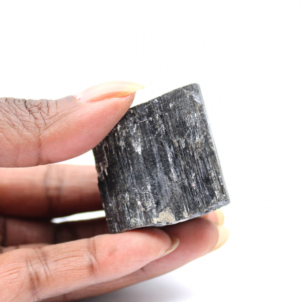 Cristal de turmalina negra