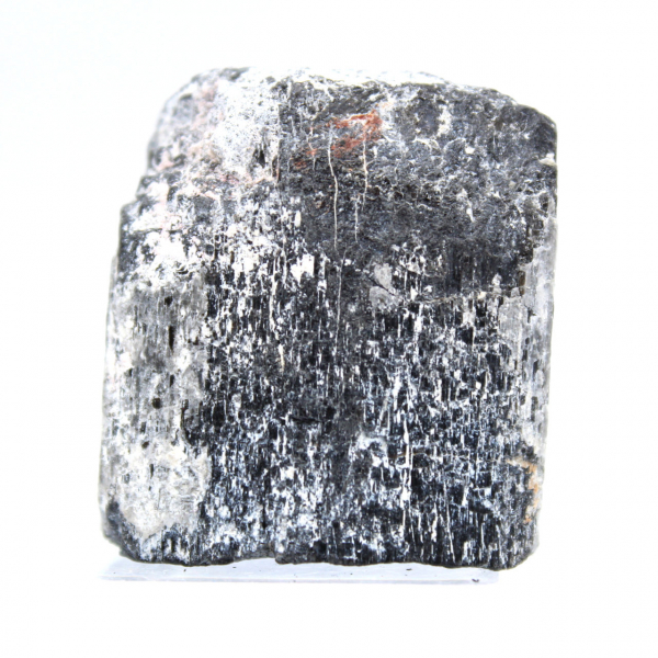 Cristal de turmalina negra