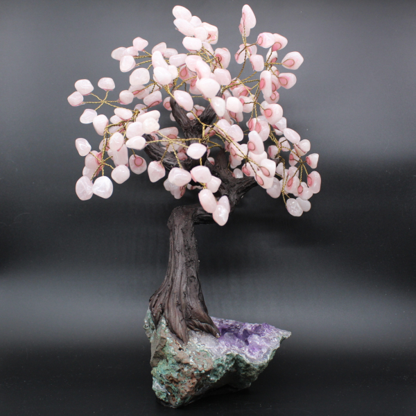 Árbol mineral con base de amatista y hojas de cuarzo rosa
