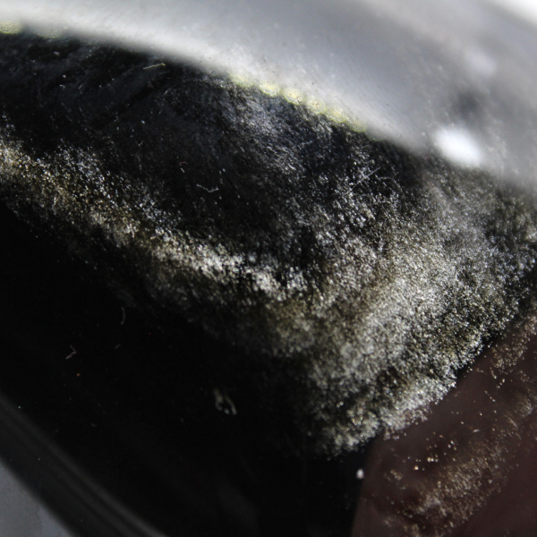 Obsidiana dorada de México