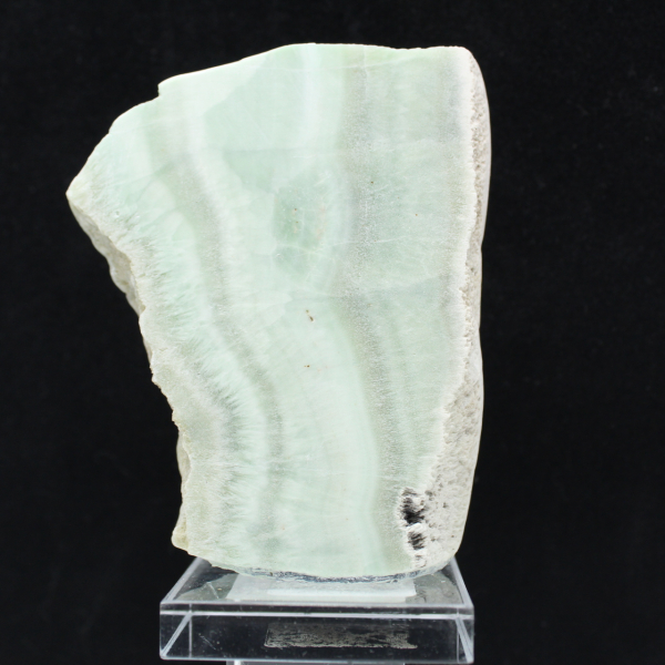 Rebanada auténtica y pulida de piedra de aragonita verde