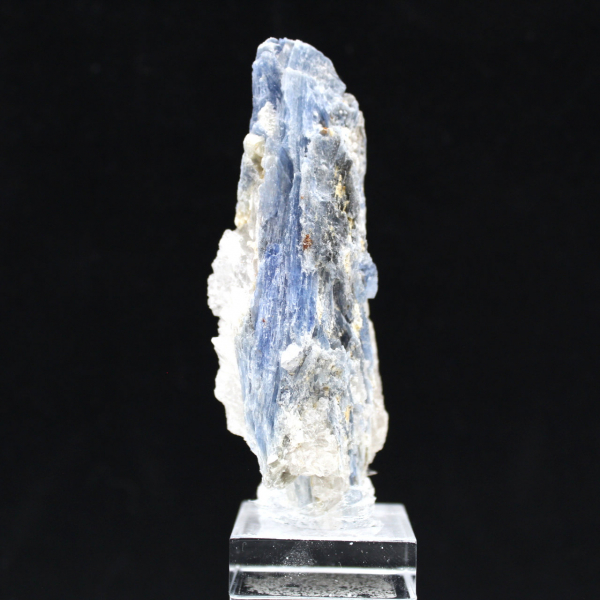 Cristales de cianita