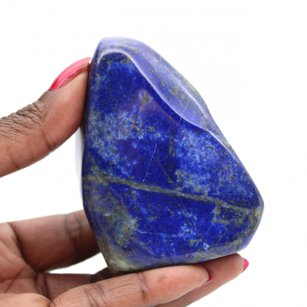 Bloque decorativo pulido de lapislázuli procedente de Afganistán.