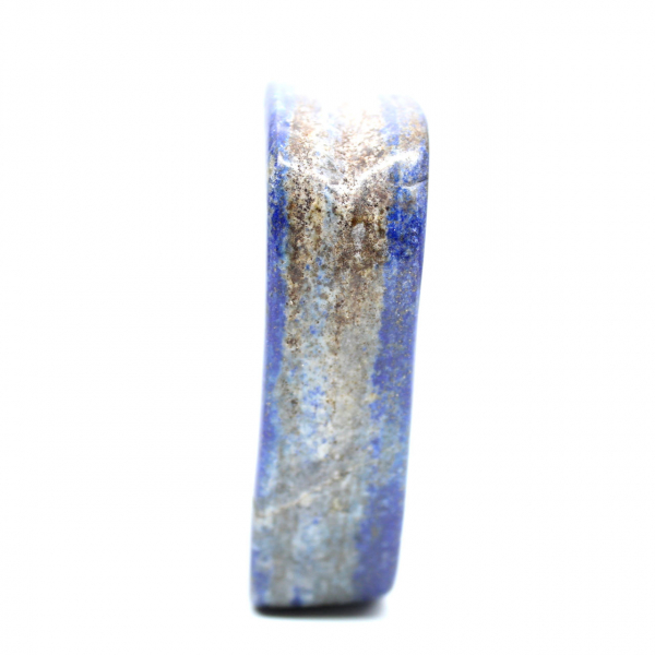 Bloque decorativo de lapislázuli pulido procedente de Afganistán.