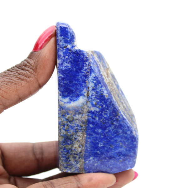 Piedra decorativa de lapislázuli pulida