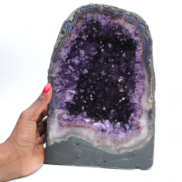 Gran geoda de amatista de Brasil para decoración interior y colección