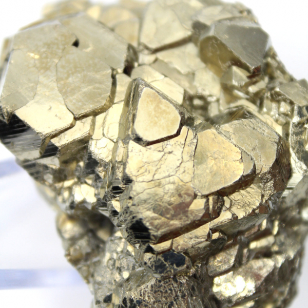 Piedra de Pirita mineral en bruto
